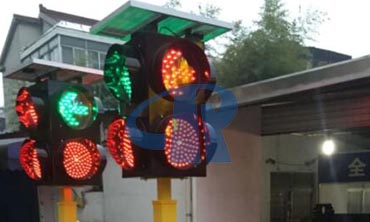 solar traffic light